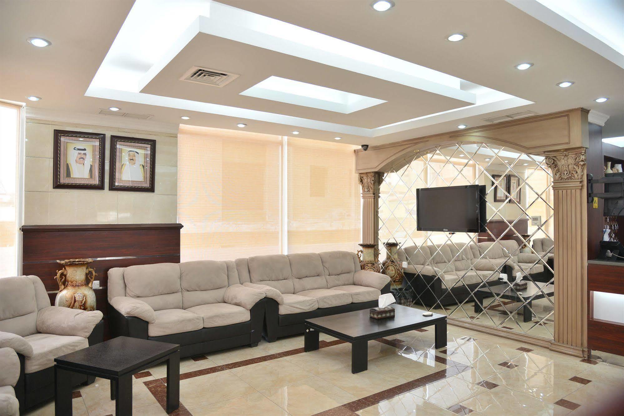 Al Muhanna Plaza Salmiya Exteriör bild